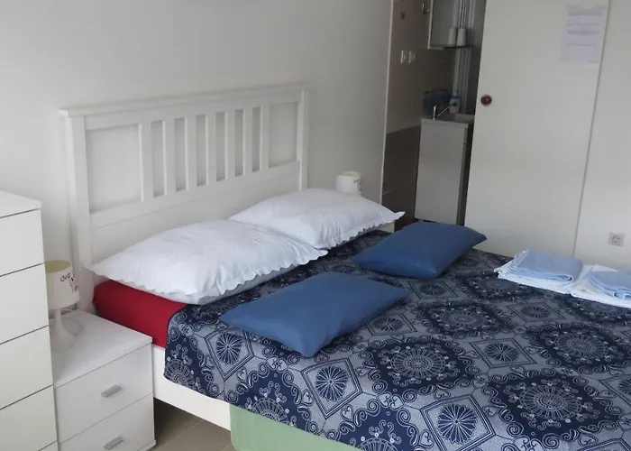 Kasalo בית הארחה 3*