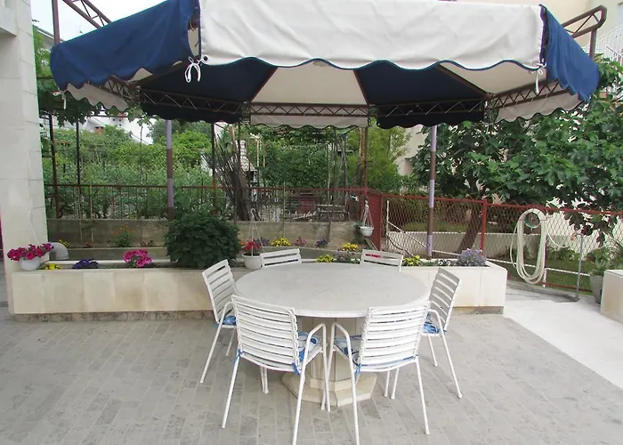 Πανσιόν Kasalo